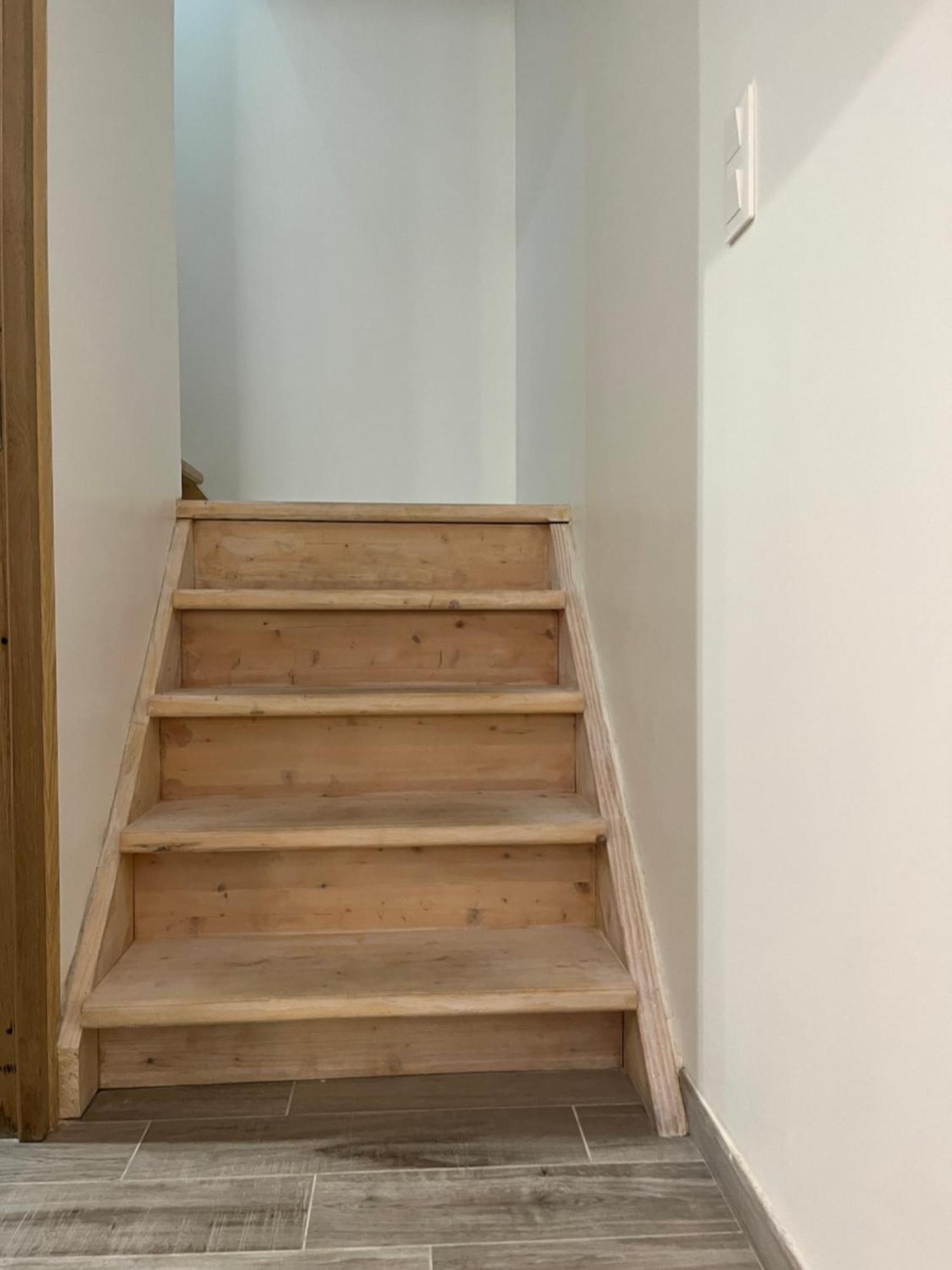 Historical Rue Longue Apartment ม็องตง ภายนอก รูปภาพ